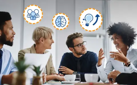 Une équipe discute autour d'une table, symbolisant l'intelligence collective. Des icônes de personnes, de cerveau et d'ampoule illustrent la collaboration et l'innovation.